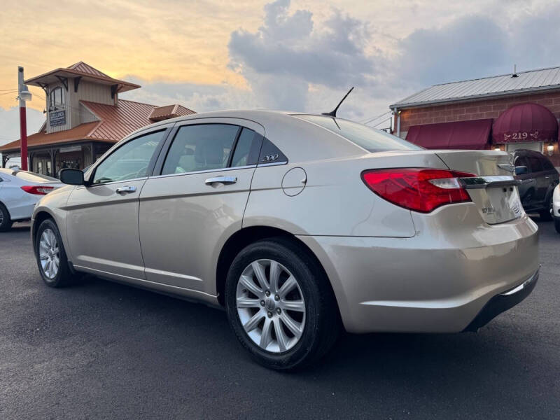 2014 Chrysler 200 Limited
