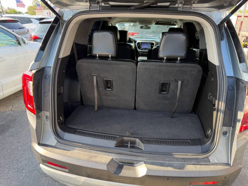 2020 GMC Acadia SLE