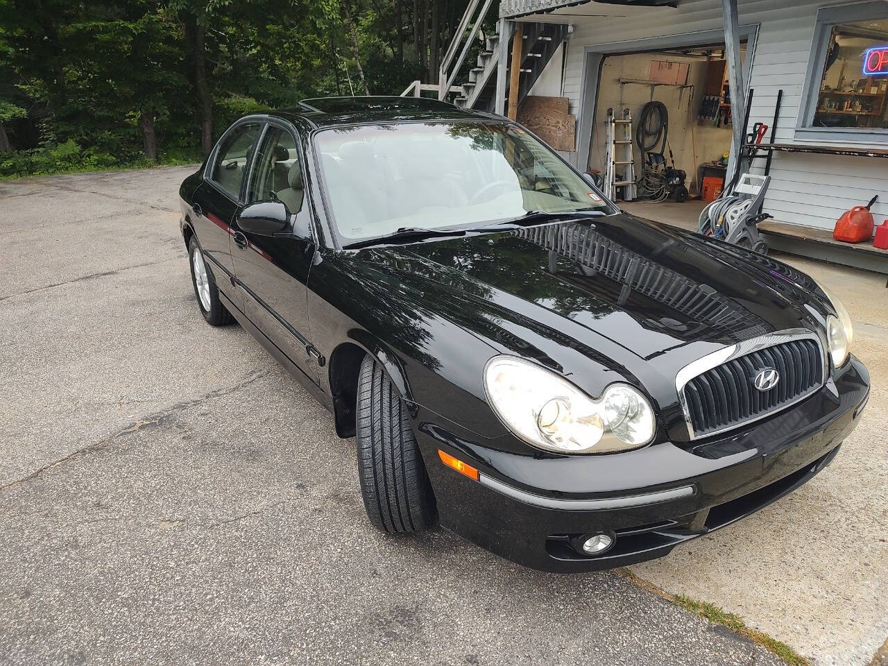 2004 Hyundai SONATA for sale at Strong Auto Services LLC in Chichester, NH