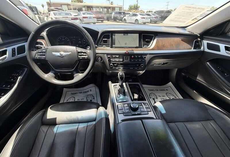 2015 Hyundai Genesis