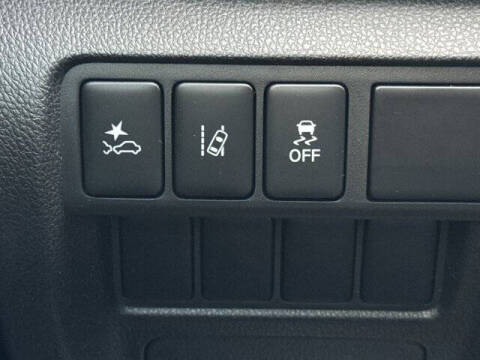 2023 Mitsubishi Eclipse Cross LE