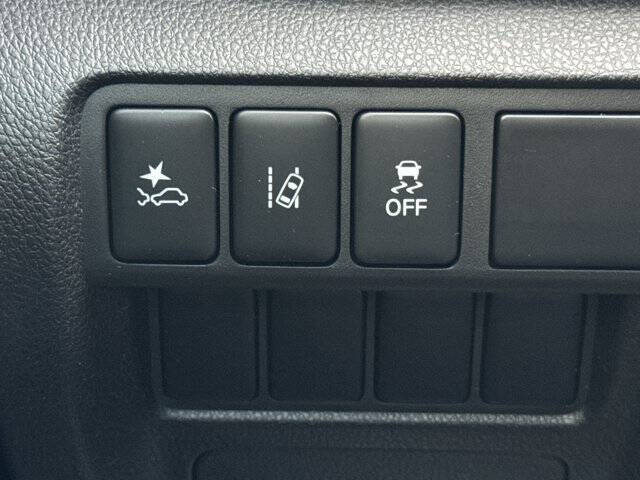 2023 Mitsubishi Eclipse Cross LE