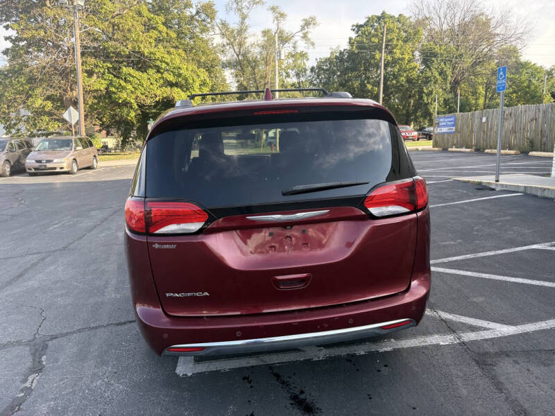 2018 Chrysler Pacifica Touring L