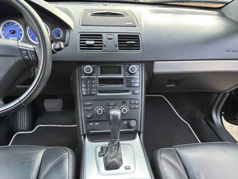 2014 Volvo XC90 3.2 R-Design Platinum