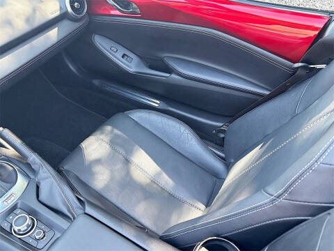 2021 Mazda MX-5 Miata RF Grand Touring