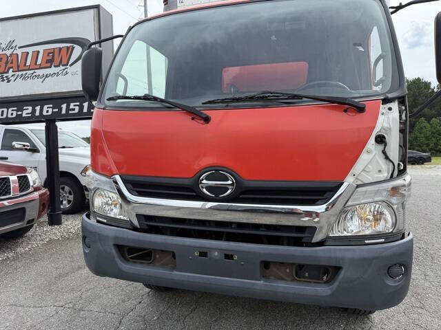 2018 Hino 195