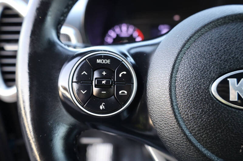 2020 Kia Soul GT-Line