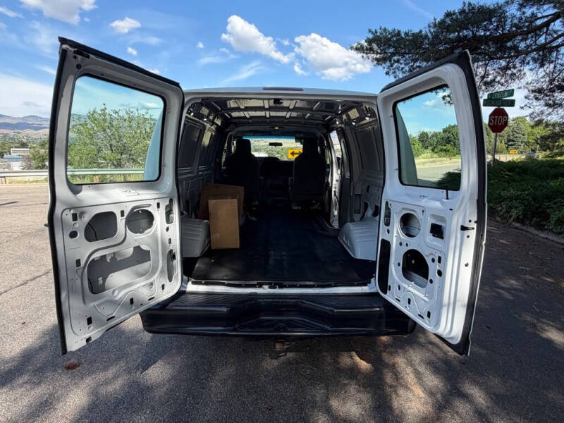 2014 Ford E-Series E-150