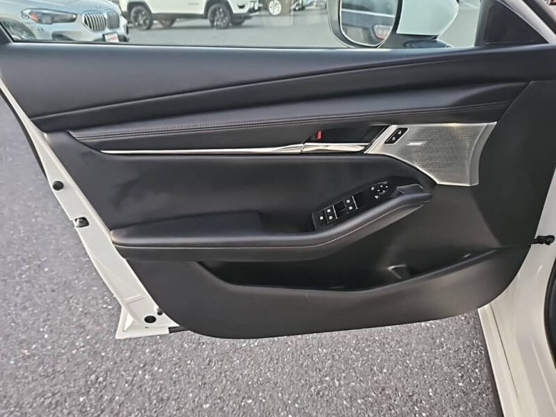 2022 Mazda Mazda3 Sedan Premium