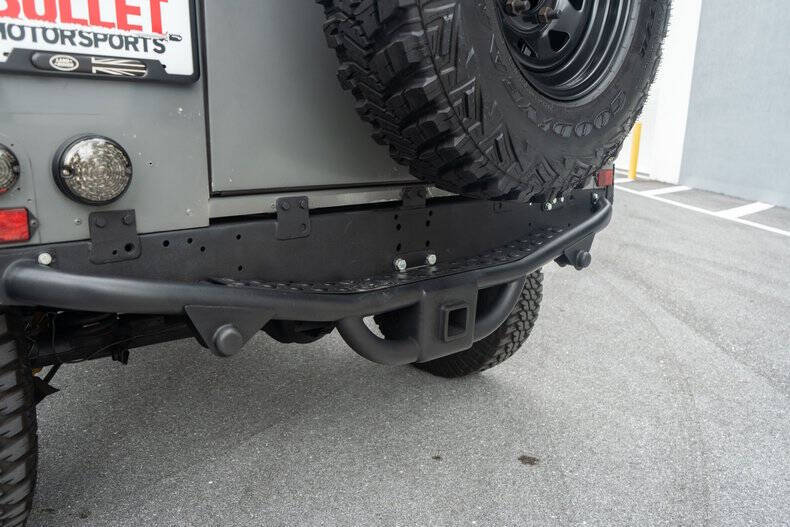 1991 Land Rover Defender
