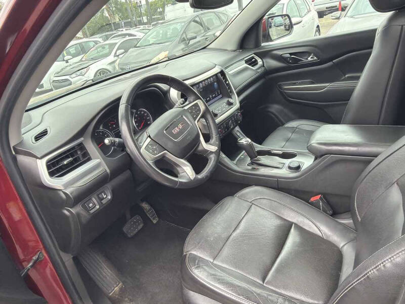 2017 GMC Acadia SLT-1
