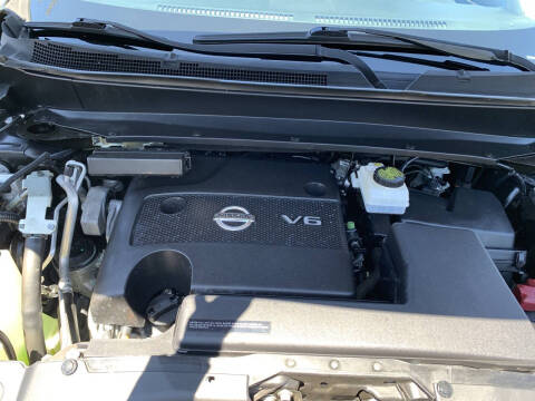 2014 Nissan Pathfinder S