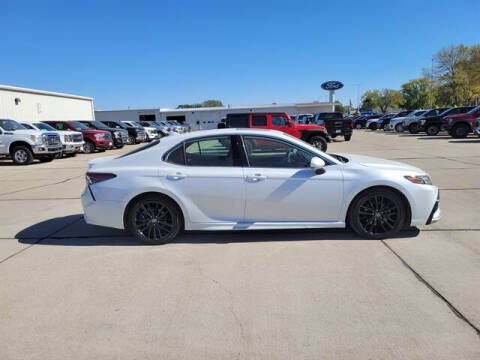 2023 Toyota Camry Hybrid XSE