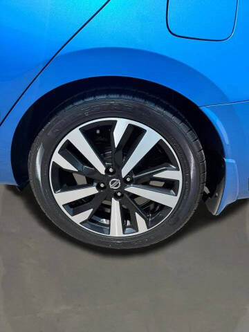 2022 Nissan Versa SR