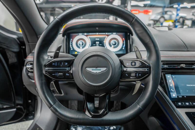 2024 Aston Martin DB12 V8