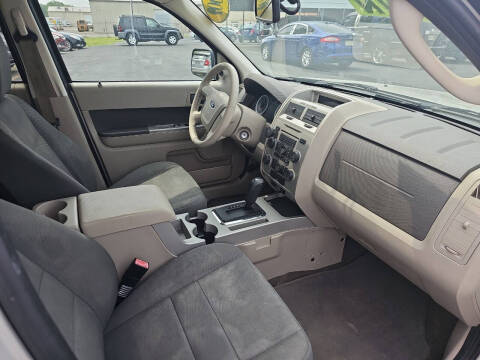 2009 Ford Escape XLT