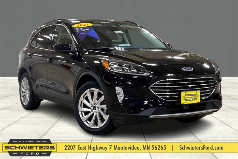 2021 Ford Escape Titanium's photo