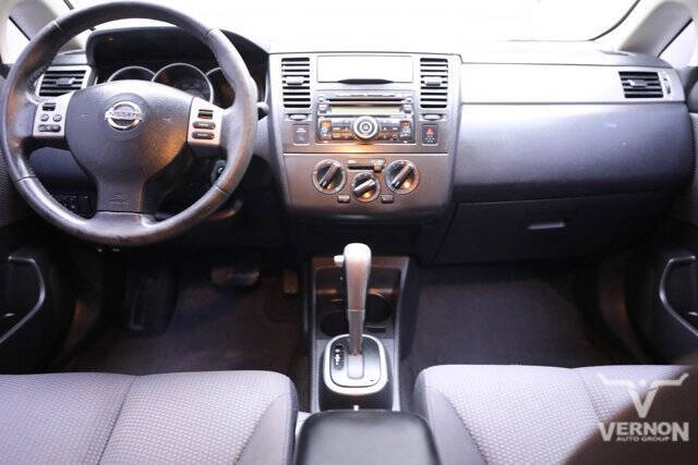 2008 Nissan Versa 1.8 SL