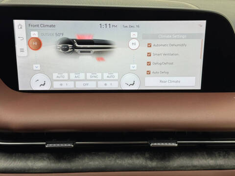 2024 Genesis G90 3.5T e-Supercharger