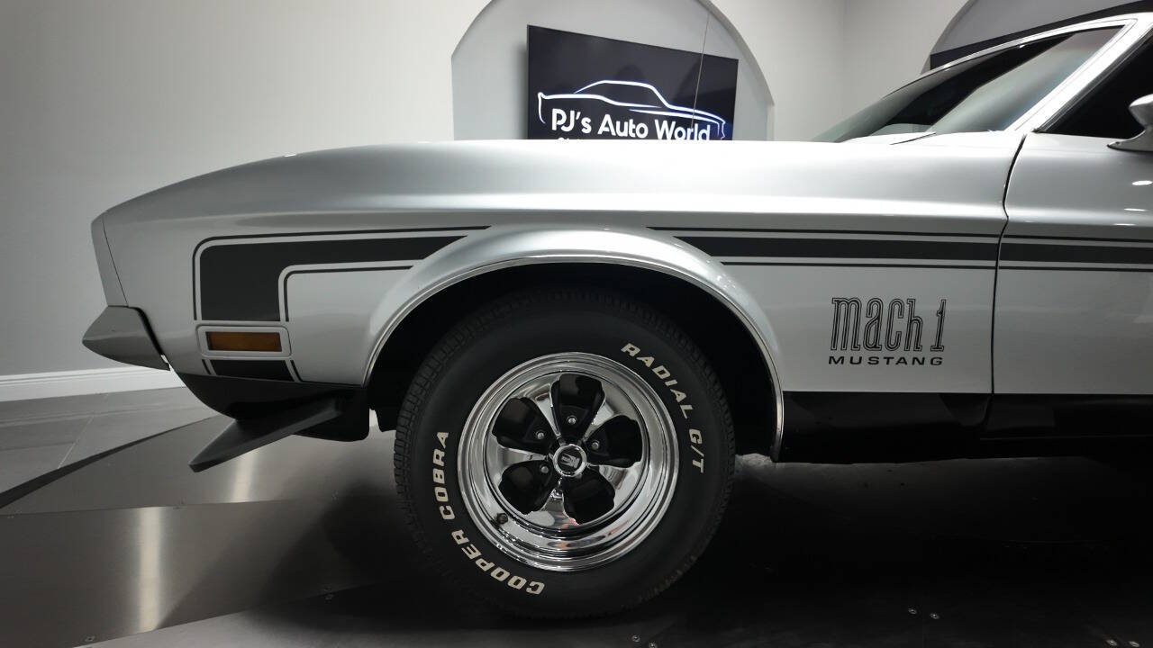 1972 Ford Mustang 15