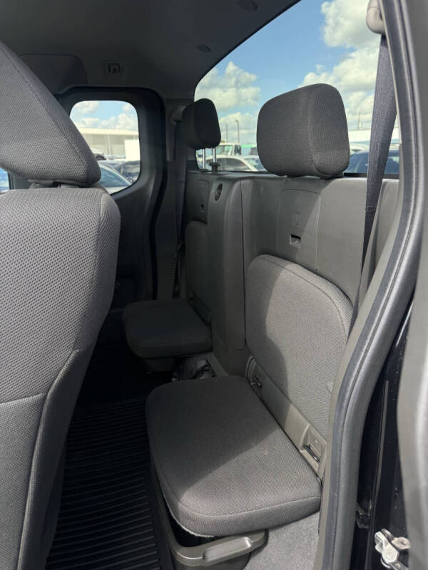 2020 Nissan Frontier S