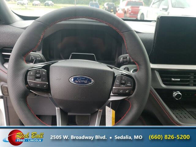 2025 Ford Explorer ST