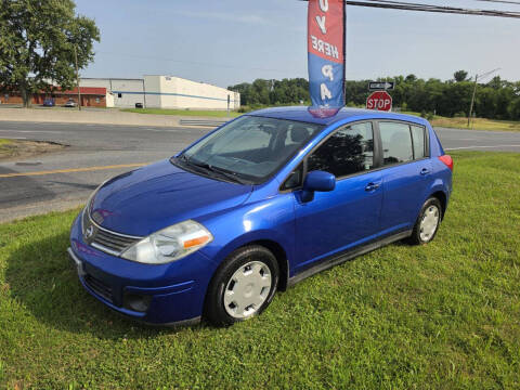 2009 Nissan Versa 1.8 S