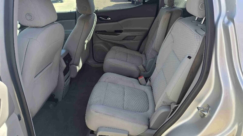 2019 GMC Acadia SLE-2