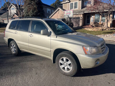 2002 Toyota Highlander for sale at The Car Guy in Glendale CO