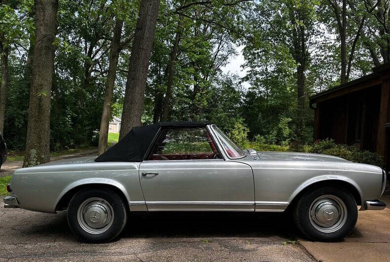 1965 Mercedes-Benz 230SL