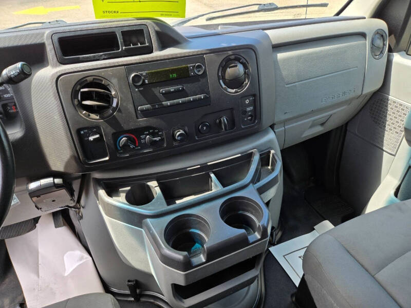 2012 Ford E-Series