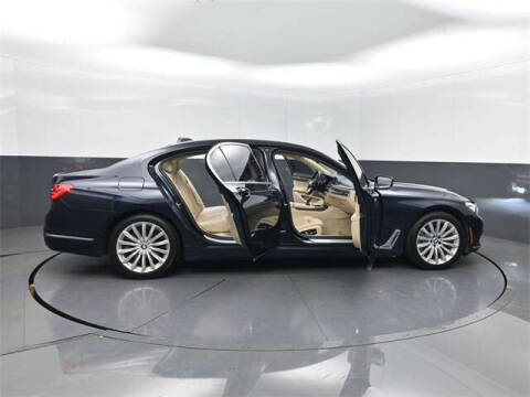 2018 BMW 7 Series 740i