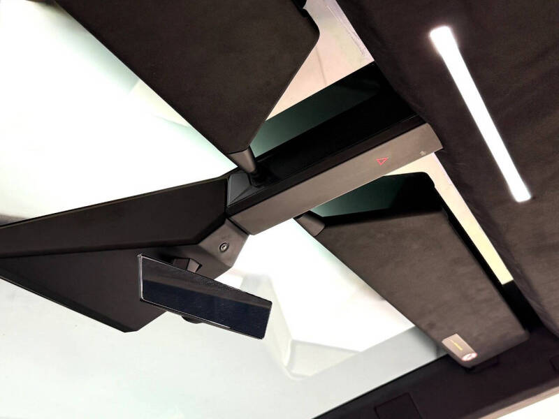 2024 Tesla Cybertruck