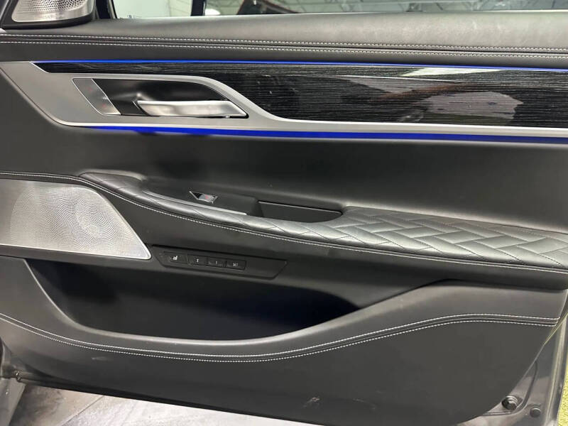 2021 BMW 7 Series ALPINA B7 xDrive