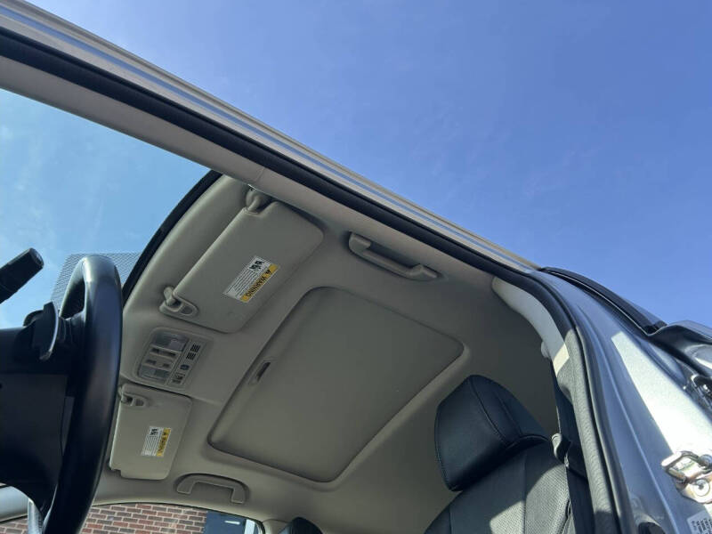 2019 Honda Insight Touring