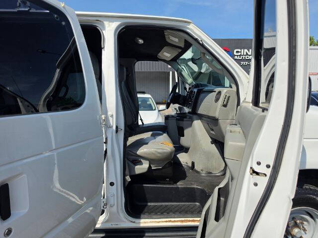 2011 Ford E-Series