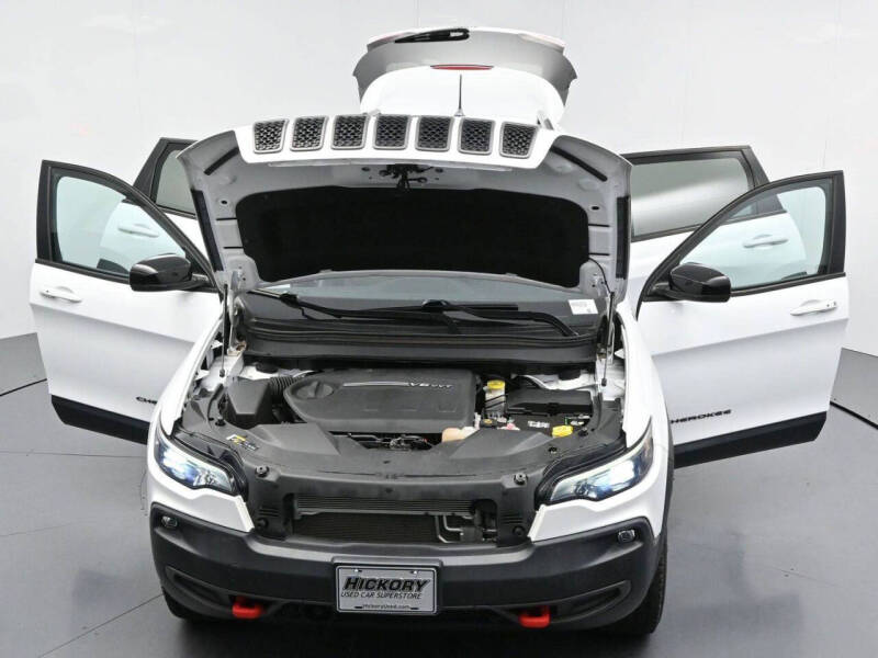2022 Jeep Cherokee Trailhawk