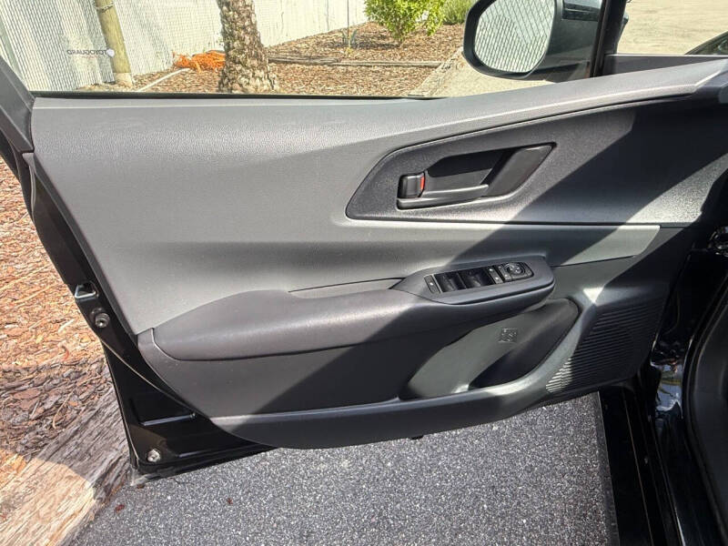 2024 Toyota Prius LE
