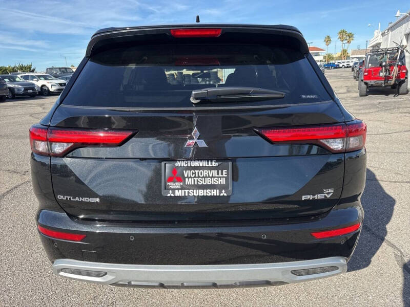 2025 Mitsubishi Outlander PHEV SE