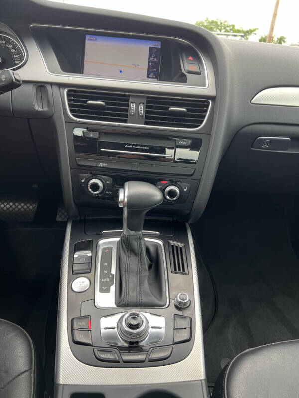 2015 Audi A4 2.0T quattro Premium Plus