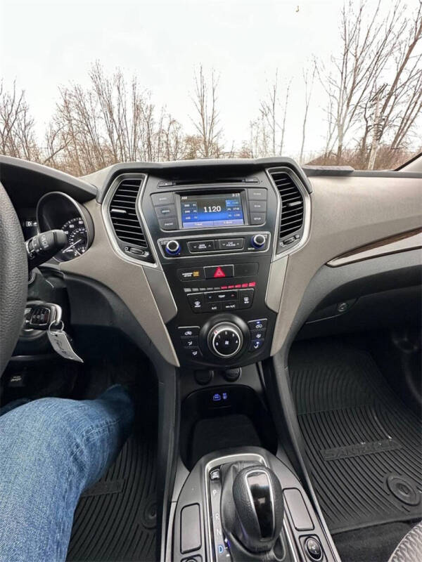 2017 Hyundai Santa Fe Sport 2.4L