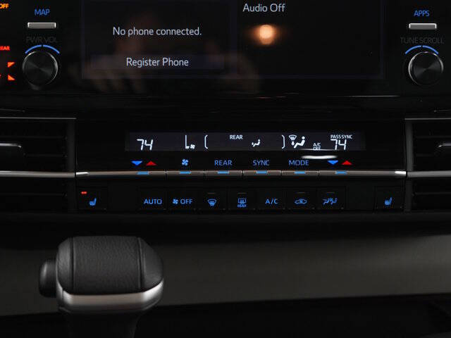 2024 Toyota Sienna XLE 7-Passenger