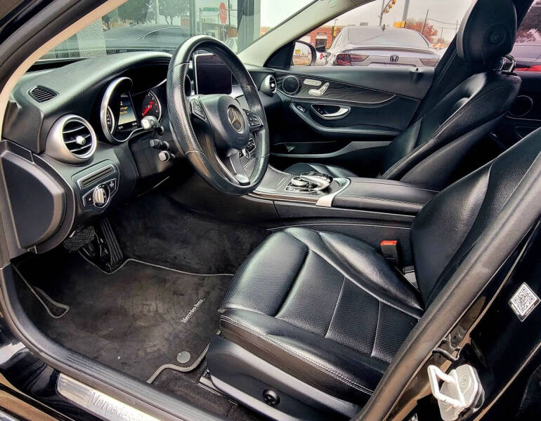 2016 Mercedes-Benz C-Class