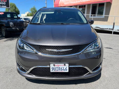 2017 Chrysler Pacifica