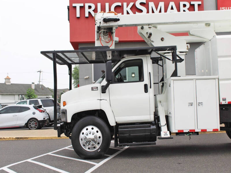 2009 GMC C7500