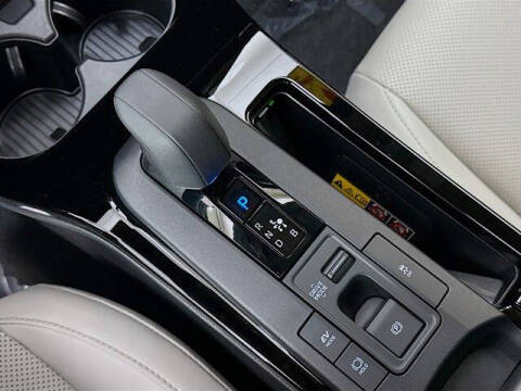 2024 Toyota Prius XLE