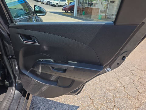 2017 Chevrolet Sonic LT Auto