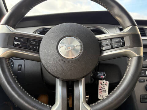 2010 Ford Mustang V6