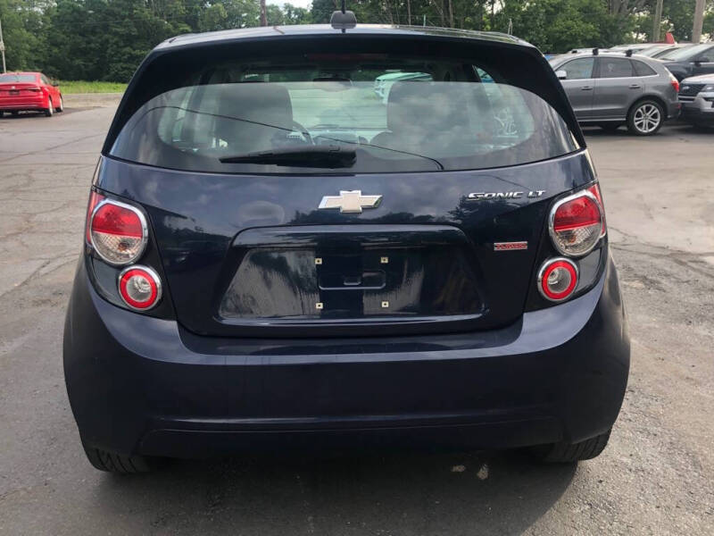2015 Chevrolet Sonic LT Manual