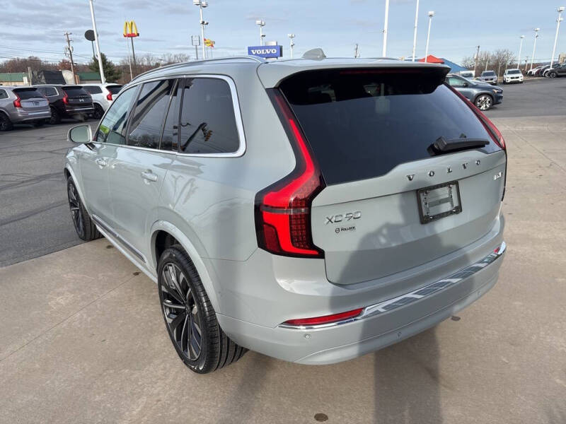 2025 Volvo XC90 B6 Plus Bright Theme 7P